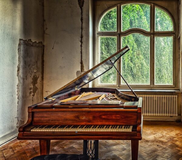Grand Piano